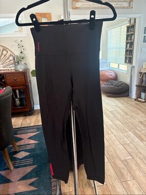 lululemon align HR pants special edition size 6
